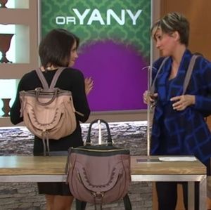 👜OrYANY Cassie Convertible Leather backpack